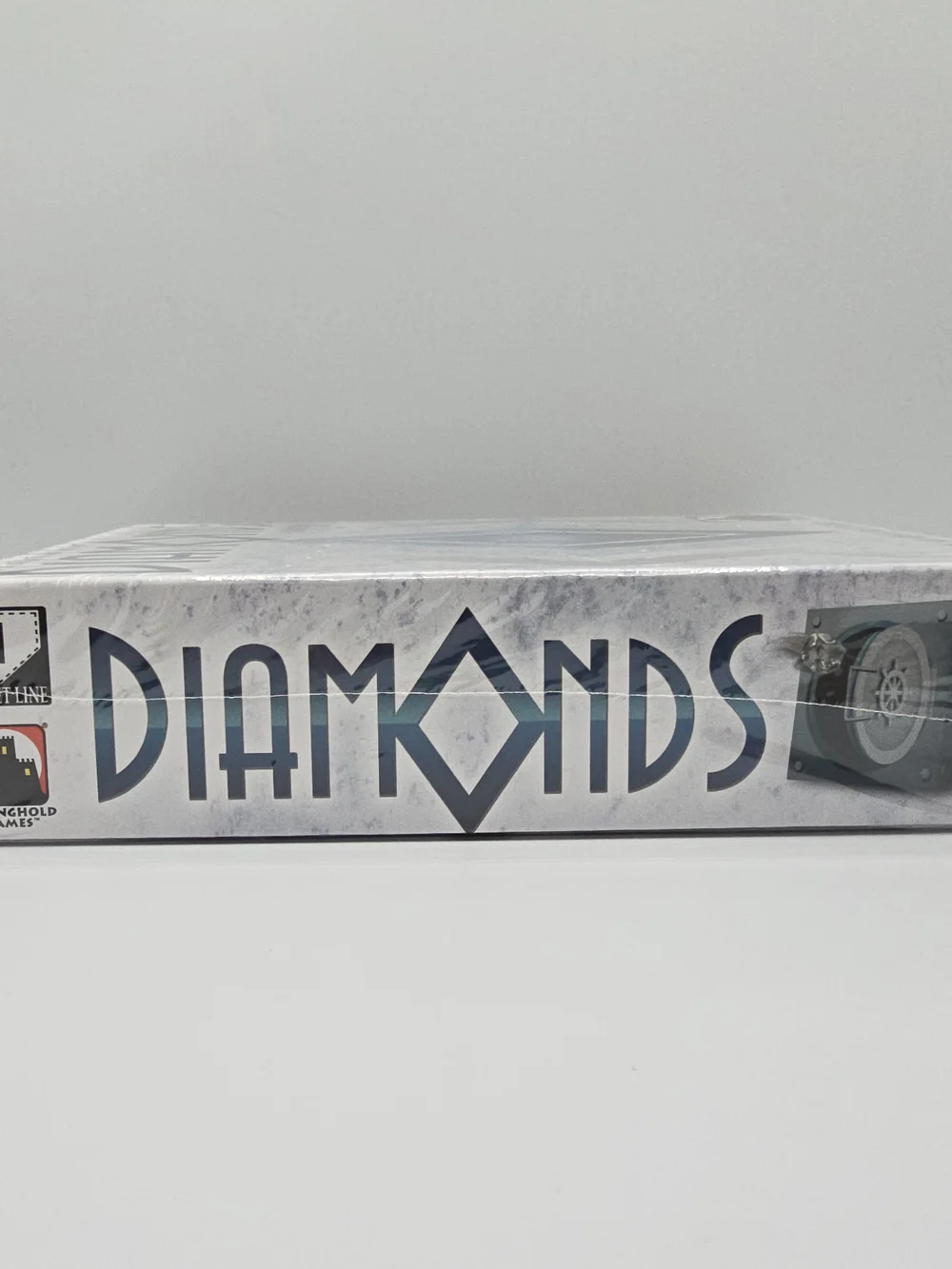 Stronghold Games Diamonds Second Edition Card Game Sealed NIB Trick Taking